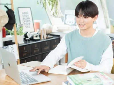 学校法人角川ドワンゴ学園の【リモート】中学生のグループワーク授業のサポートの画像