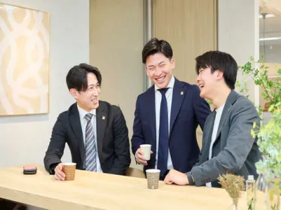 株式会社レバレッジベースの時給1,800円〜！週1日から参加OKの営業職長期インターンシップの画像