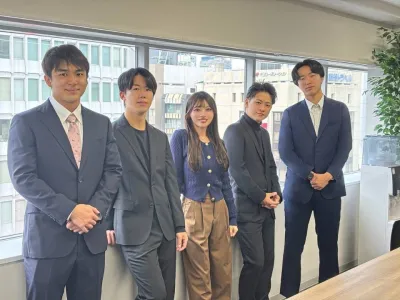 株式会社Be Ambitiousの【大学生リーダー続出中！】大学生活で成長し、圧倒的に稼ぐ経験を。の画像