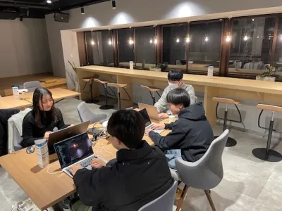 BeyondUS株式会社の日本の医療を支えるシステムを仲間とつくる、エンジニア長期インターンの画像