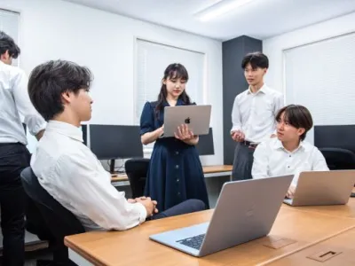 FINO株式会社の東大発スタートアップでAI時代の課題解決人材へ。長期営業インターンの画像